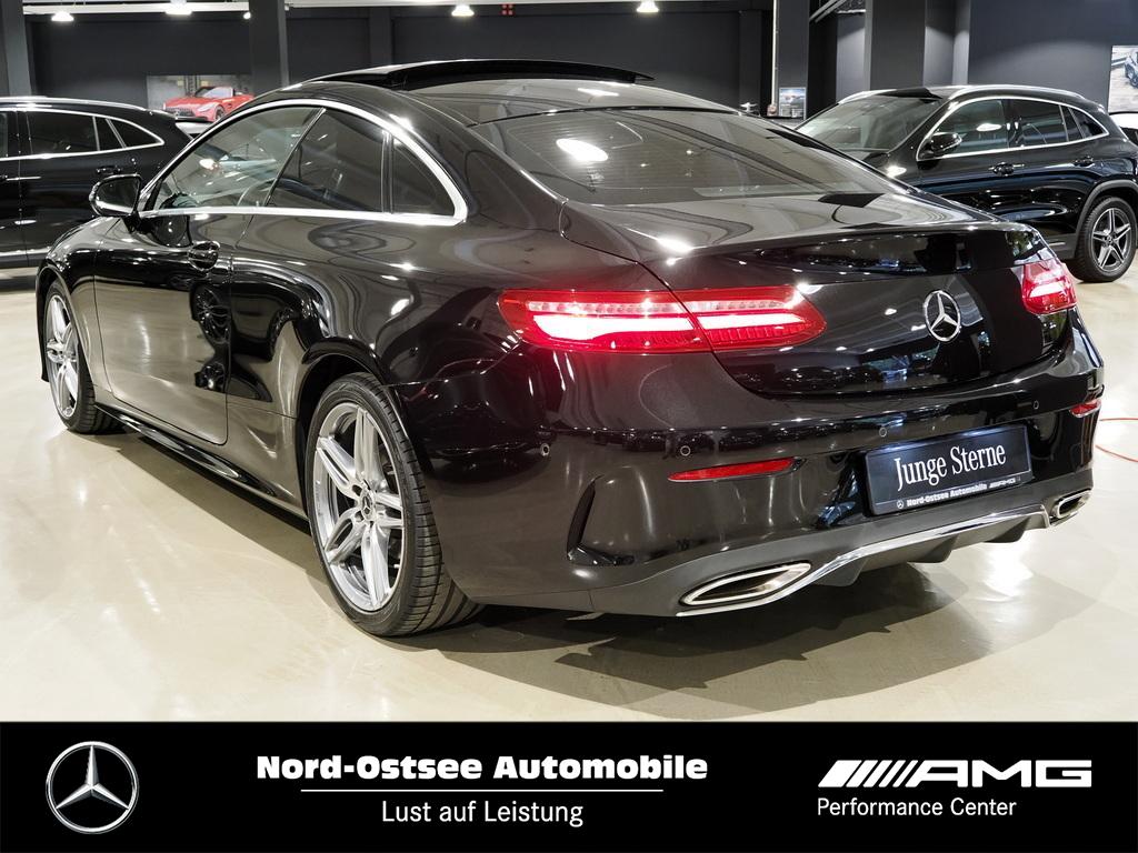 Mercedes-Benz E 200 AMG Comand Kamera Pano LED Totwinkel-Ass. 