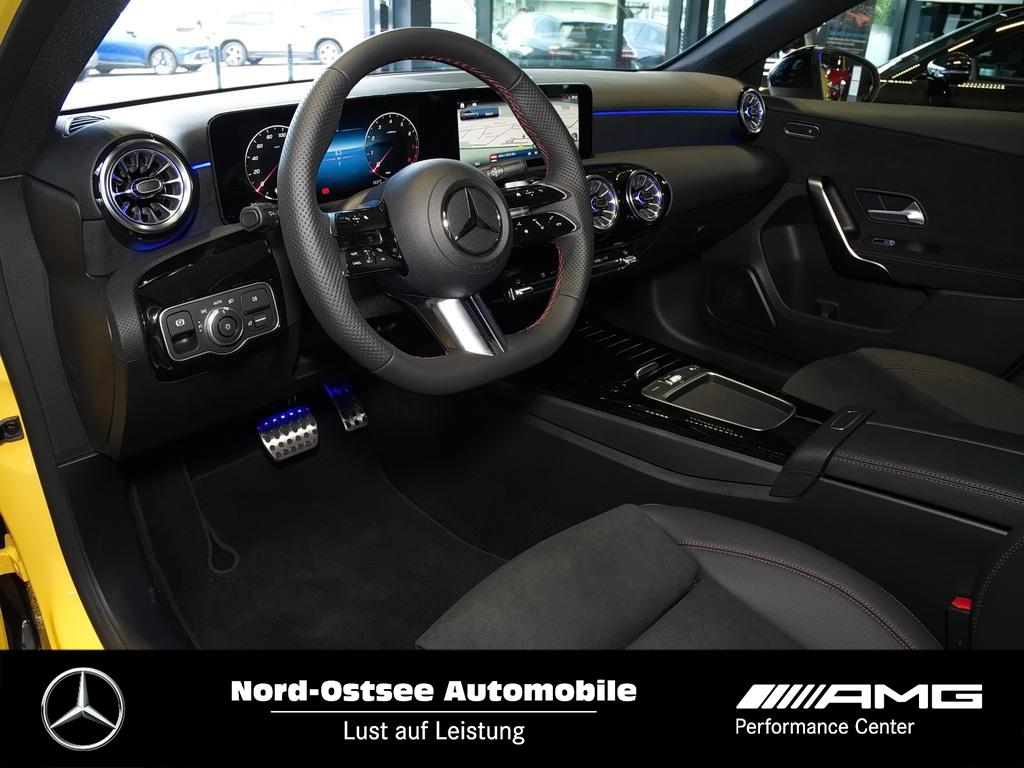 Mercedes-Benz A 180 AMG NIGHT KEYLESS 19-ZOLL KAMERA LED 