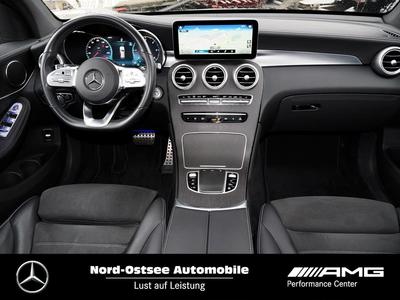 Mercedes-Benz GLC 300 d AMG 4M Distronic MBUX Kamera LED Pano 