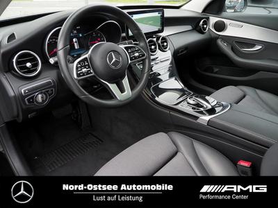 Mercedes-Benz C 220 d T Avantgarde Pano LED AHK Totwkl Sitzhz 