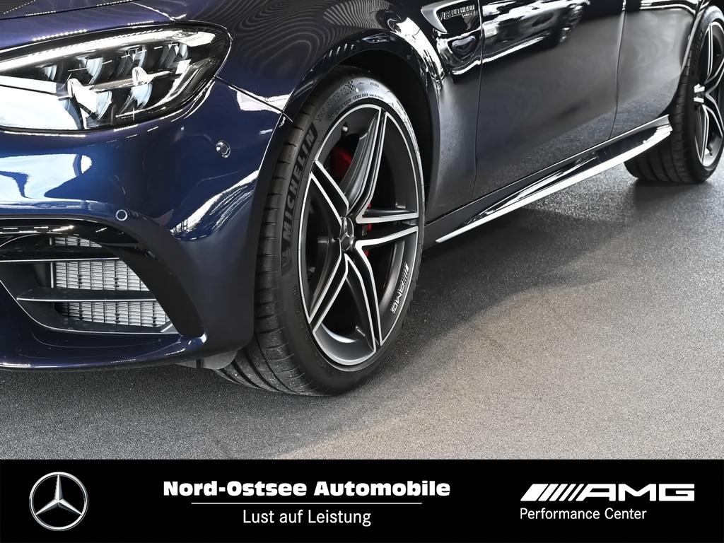 Mercedes-Benz E 63 AMG S 4m+ T VMAX PANO SITZKLIMA HUD 360° 