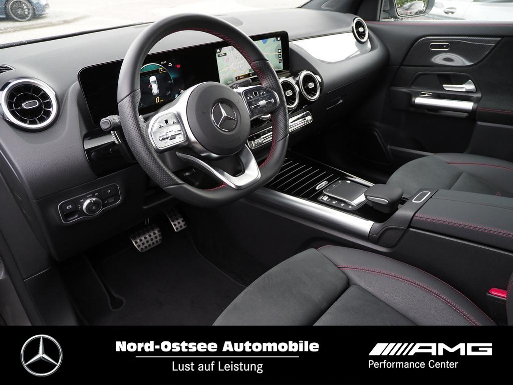 Mercedes-Benz GLA 200 d AMG Navi Kamera Distronic LED 