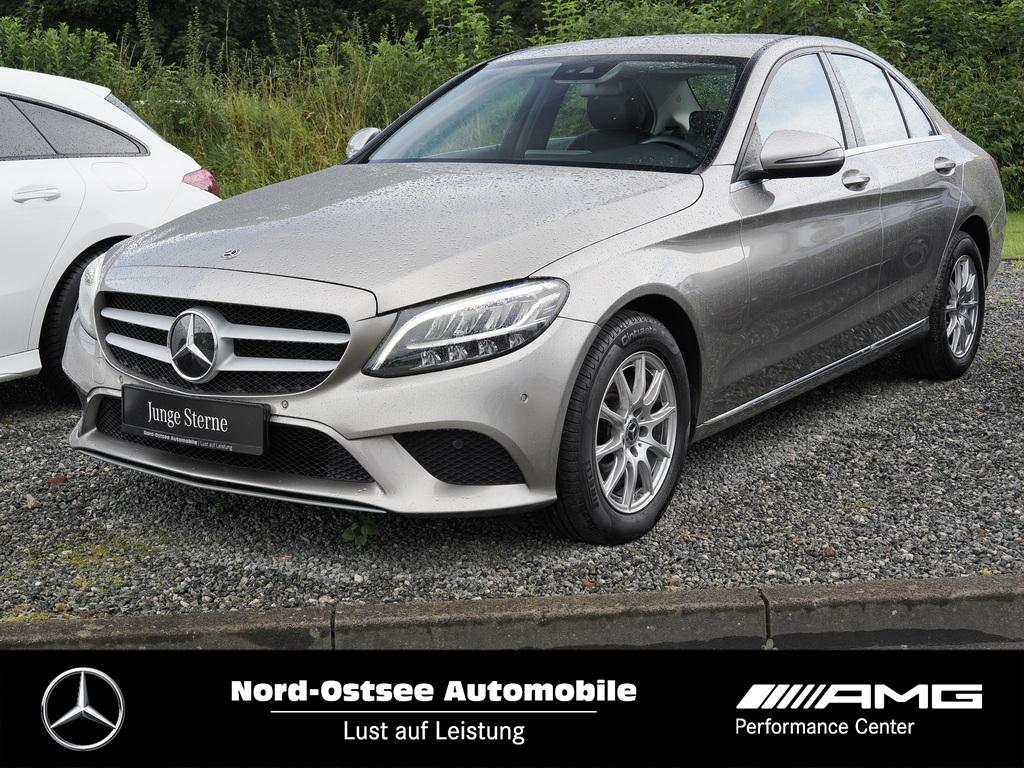 Mercedes-Benz C 220 d Navi Kamera Standh. LED PDC Tempomat 