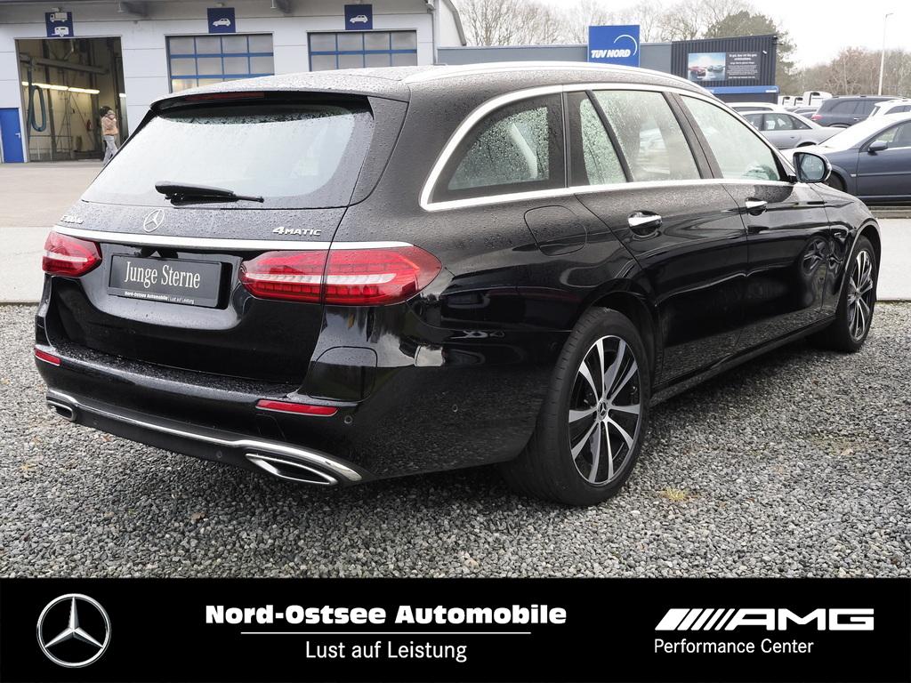 Mercedes-Benz E 300 T de Avantgarde 4M Navi Distronic AHK 360 