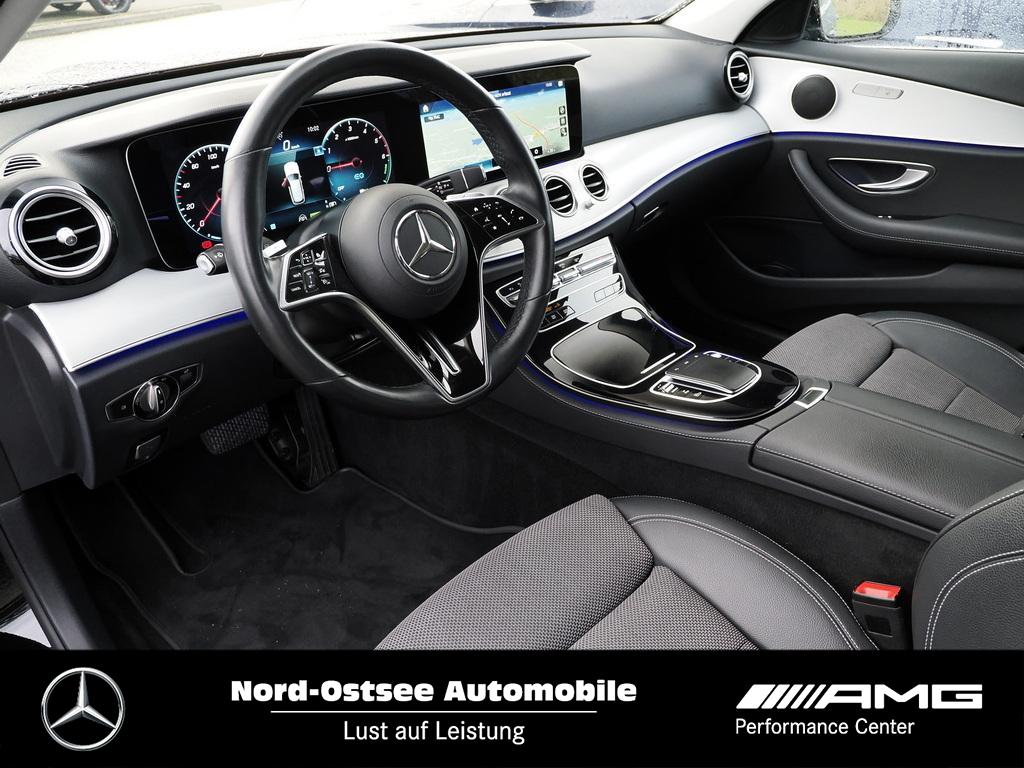 Mercedes-Benz E 300 T de Avantgarde 4M Navi Distronic AHK 360 