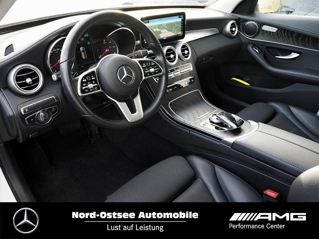 Mercedes-Benz C 300 T de AMG Comand Pano Totwinkel LED 