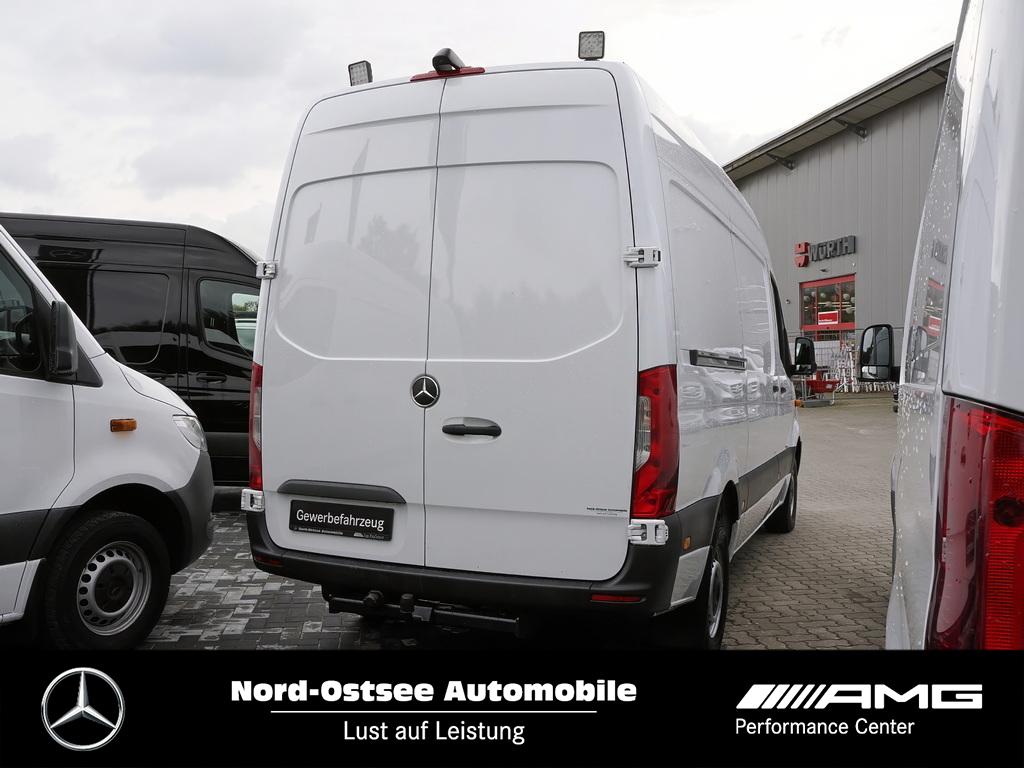 Mercedes-Benz Sprinter 319 L2H2 V6 Navi Standhzg AHK Kamera 