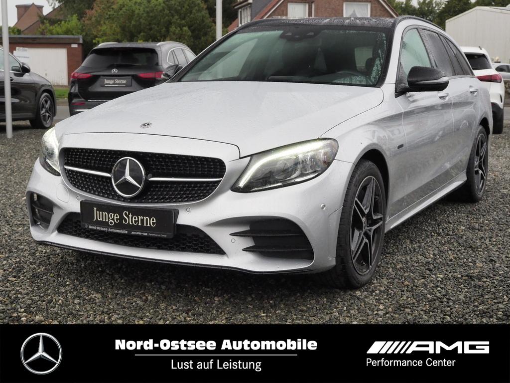 Mercedes-Benz C 300 T e AMG Comand Kamera Pano Night Multibeam 