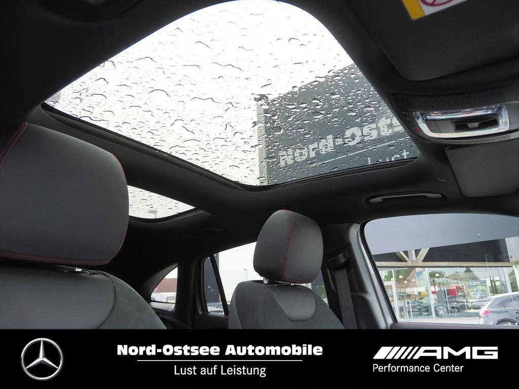 Mercedes-Benz GLA 200 AMG Navi Kamera AHK Panorama Sitzheizung 