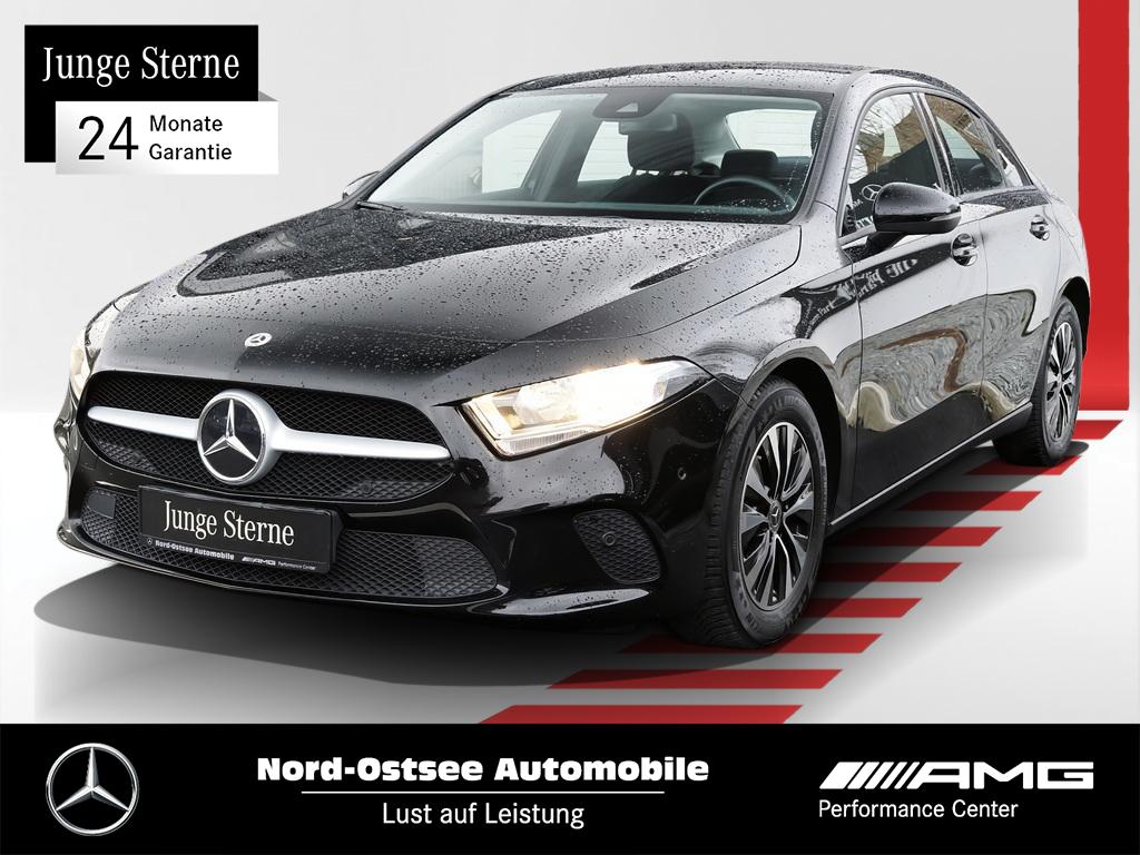 Mercedes-Benz A 180 Navi AHK Kamera MBUX Tempomat SHZ 