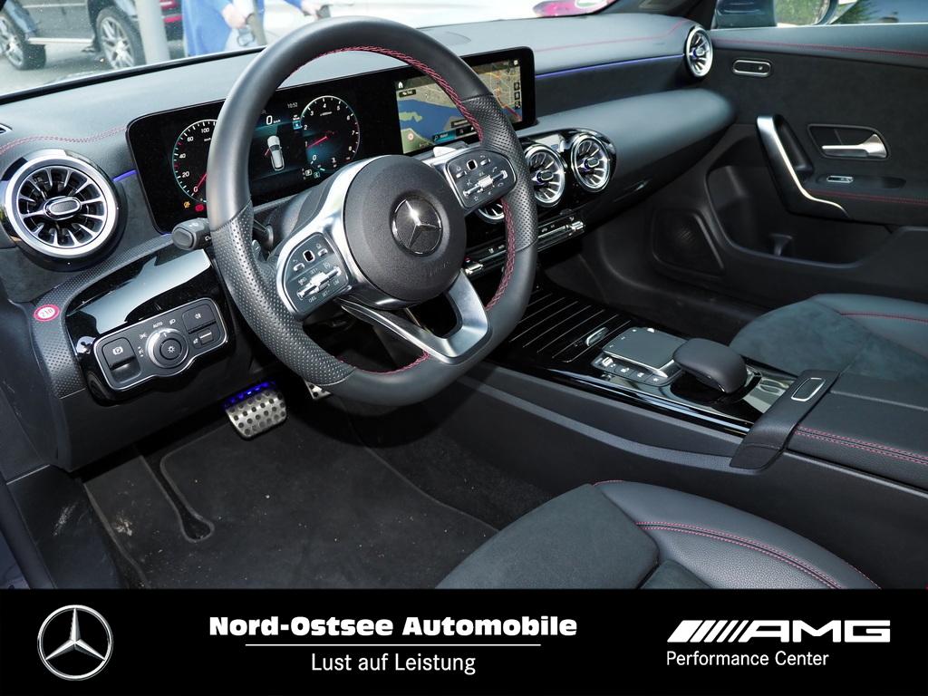 Mercedes-Benz CLA 200 SB AMG Kamera LED Sitzhz Parkpaket Navi 