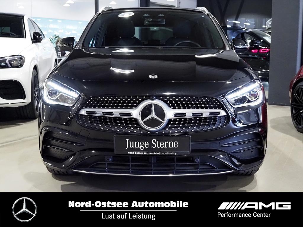 Mercedes-Benz GLA 250 4M AMG Pano LED Kamera Sitzhzg Totwinkel 