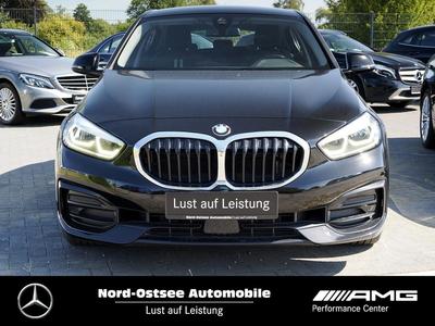 BMW 118 d Sport Line LED Tempomat PDC SHZ Automatik 