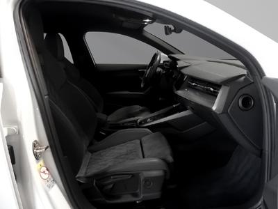 Audi A3 Sportback 40 TFSI e Advanced S tronic B&O AHK 