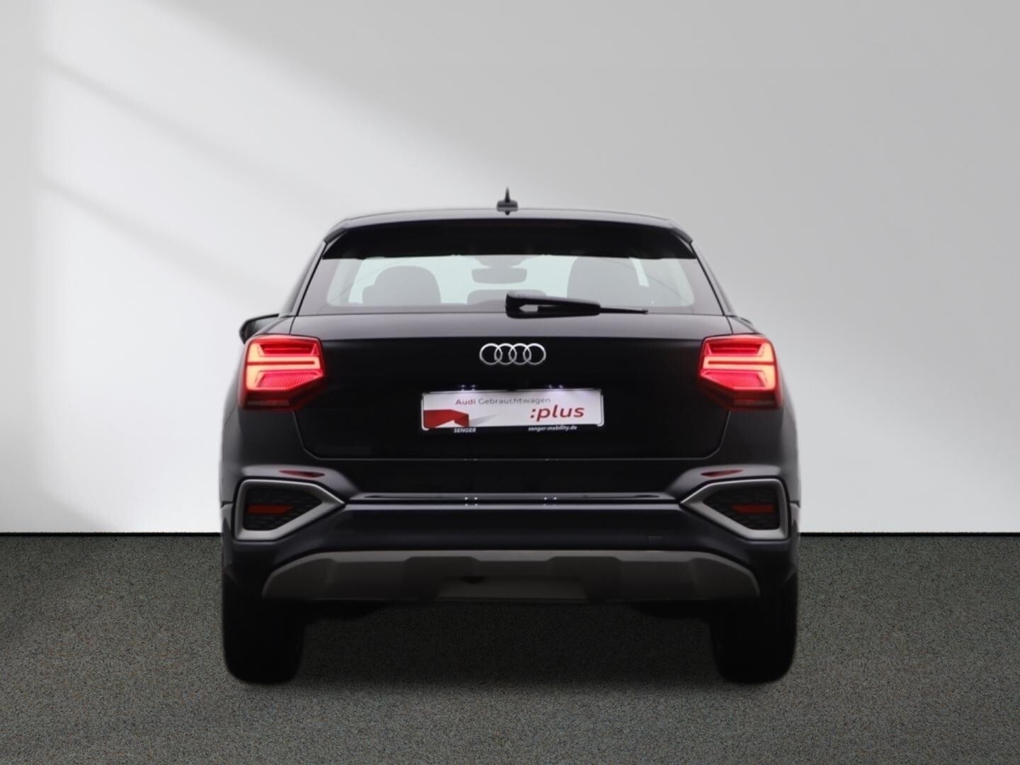 Audi Q2 Advanced 35 TDI S tronic MMI LED AHK 