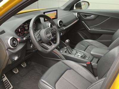 Audi Q2 S line 30 TDI MMI LED Kamera Fahrschulwagen 
