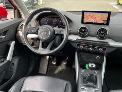 Audi Q2 Design 30 TDI MMI PDC Sitzheizung 