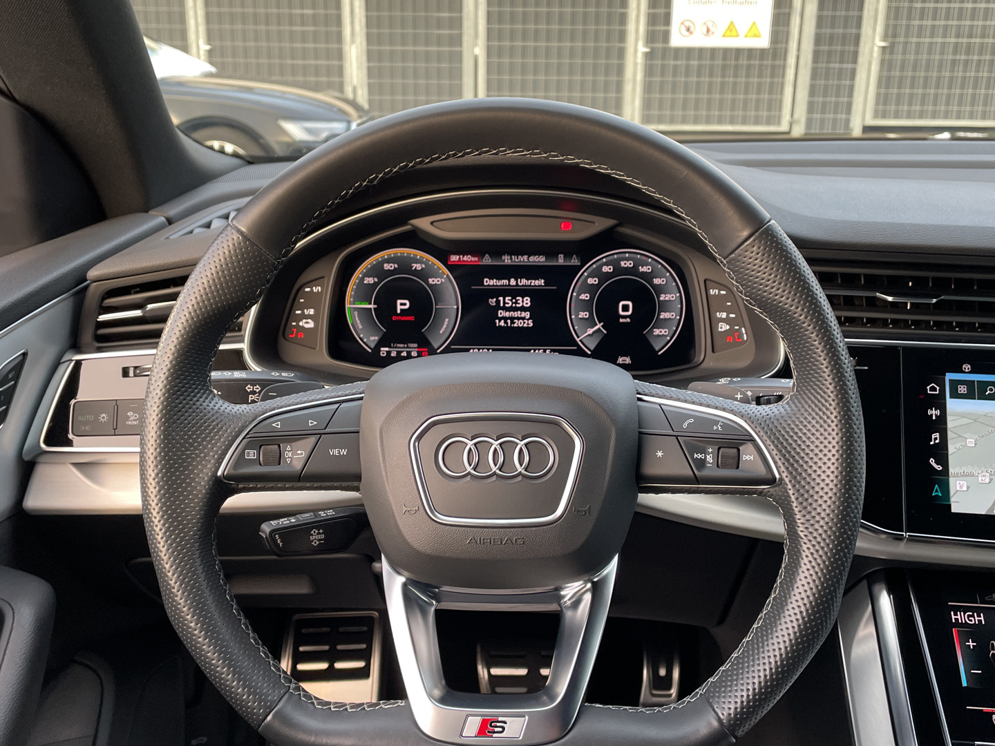 Audi Q8 55 TFSIe quattro MMI Matrix Optikpaket S line 