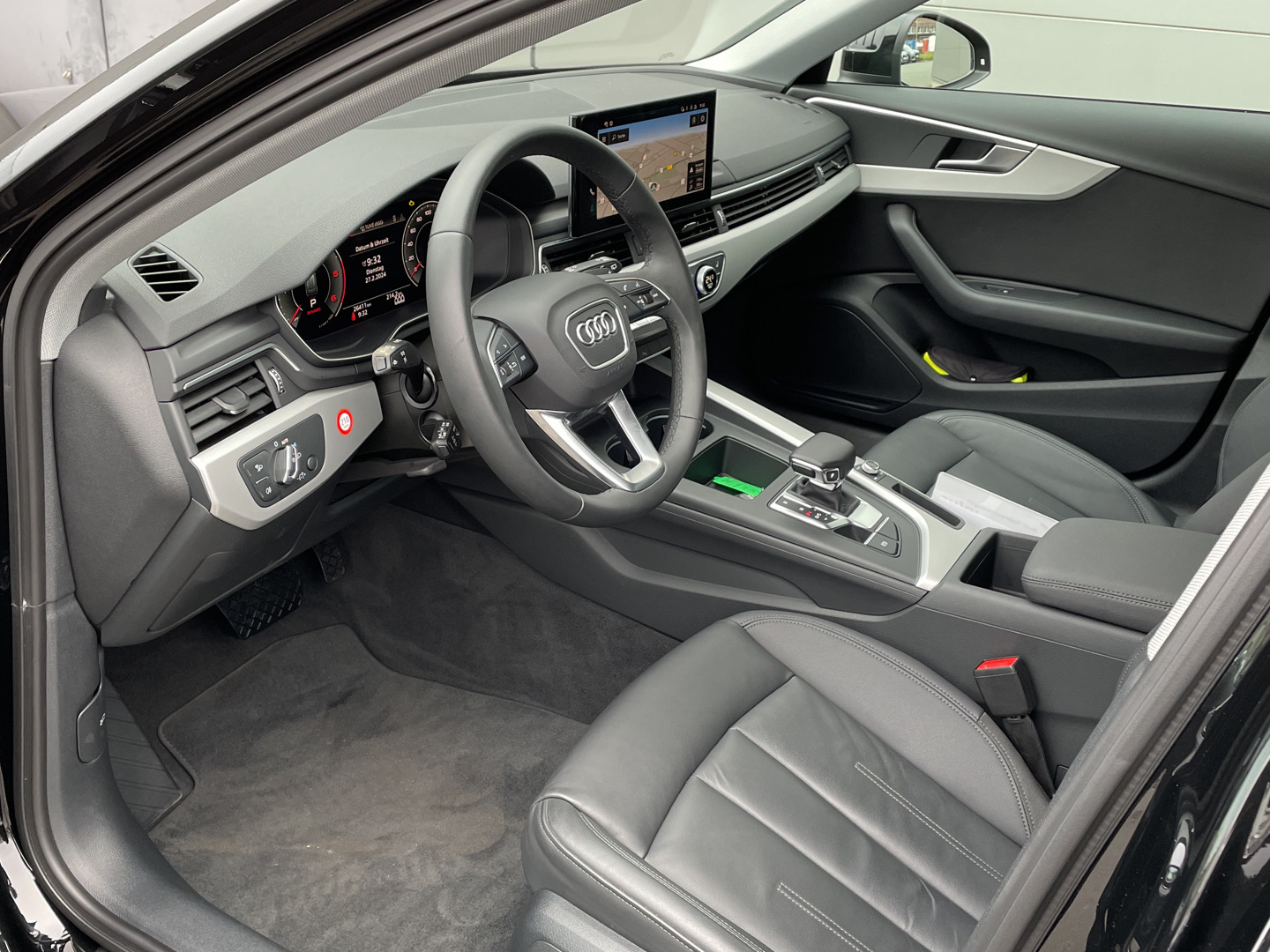 Audi A4 Avant Advanced 40 TDI S tronic MMI LED Kamera 