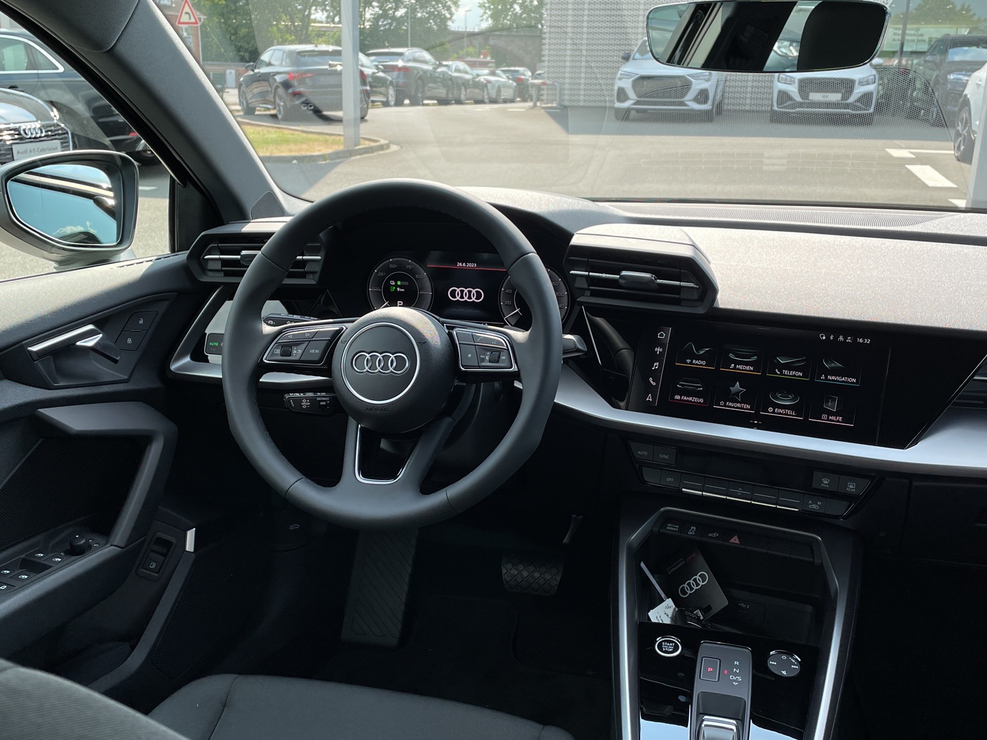 Audi A3 Sportback 40 TFSI e Navi Auffahr-Warnsystem 