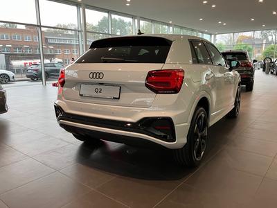 Audi Q2 S line 35 TFSI Optikpaket Panorama Navi LED 