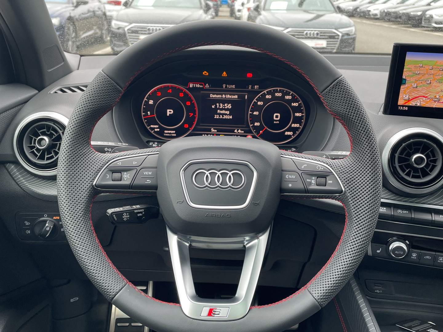 Audi Q2 S line 35 TFSI Panorama Navi Matrix-LED Sonos 