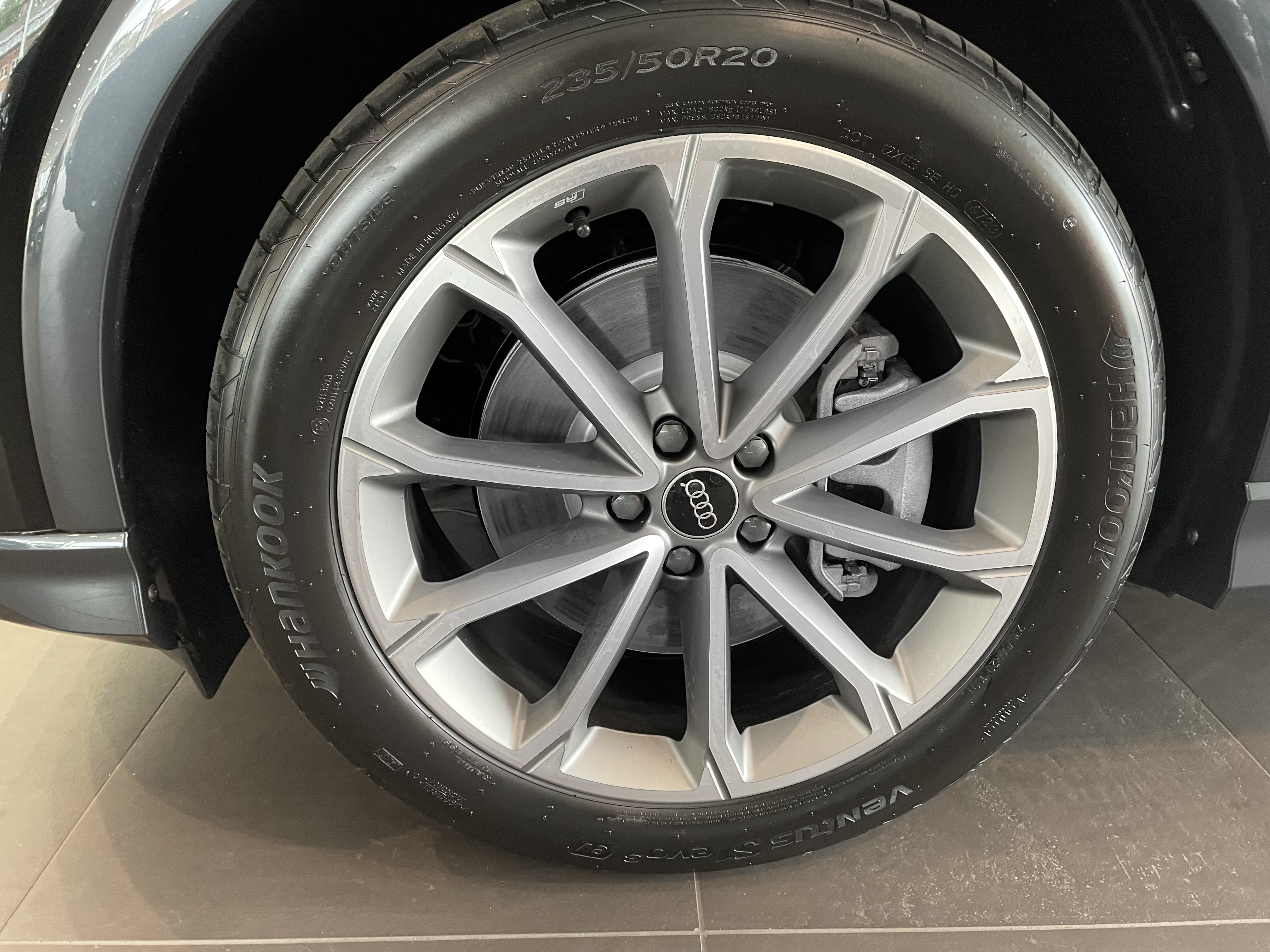 Audi Q4 45 e-tron Komfort-Paket Funktions-Paket 