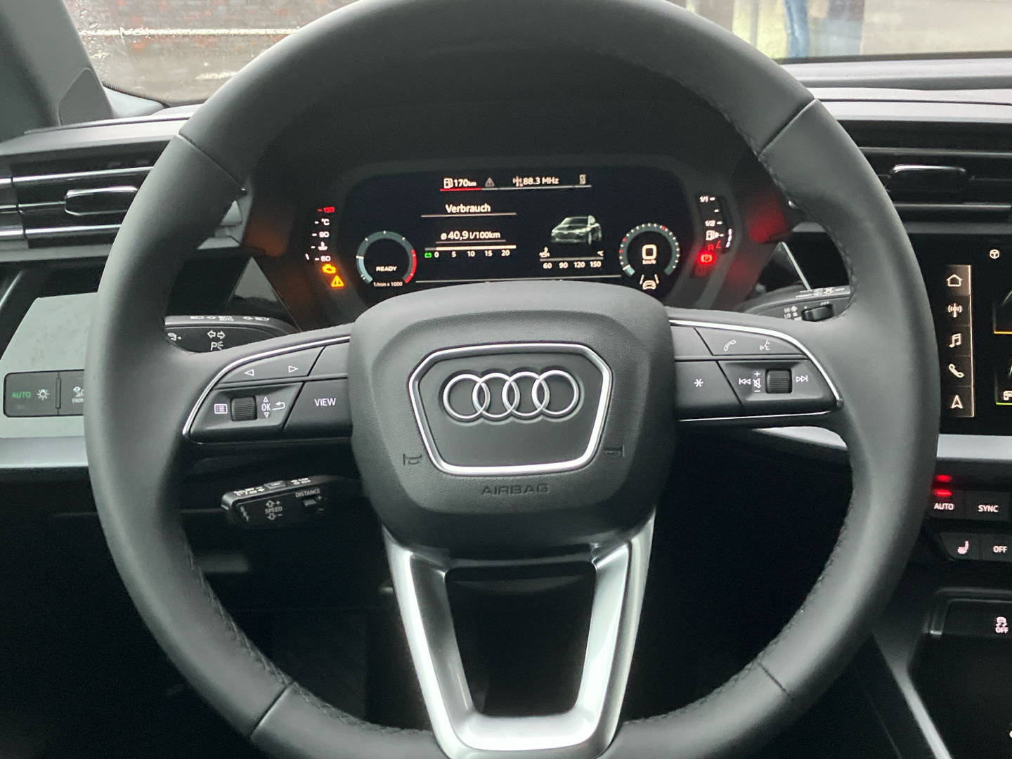 Audi A3 Sportback 30 TDI Komfortpaket plus Navi LED 