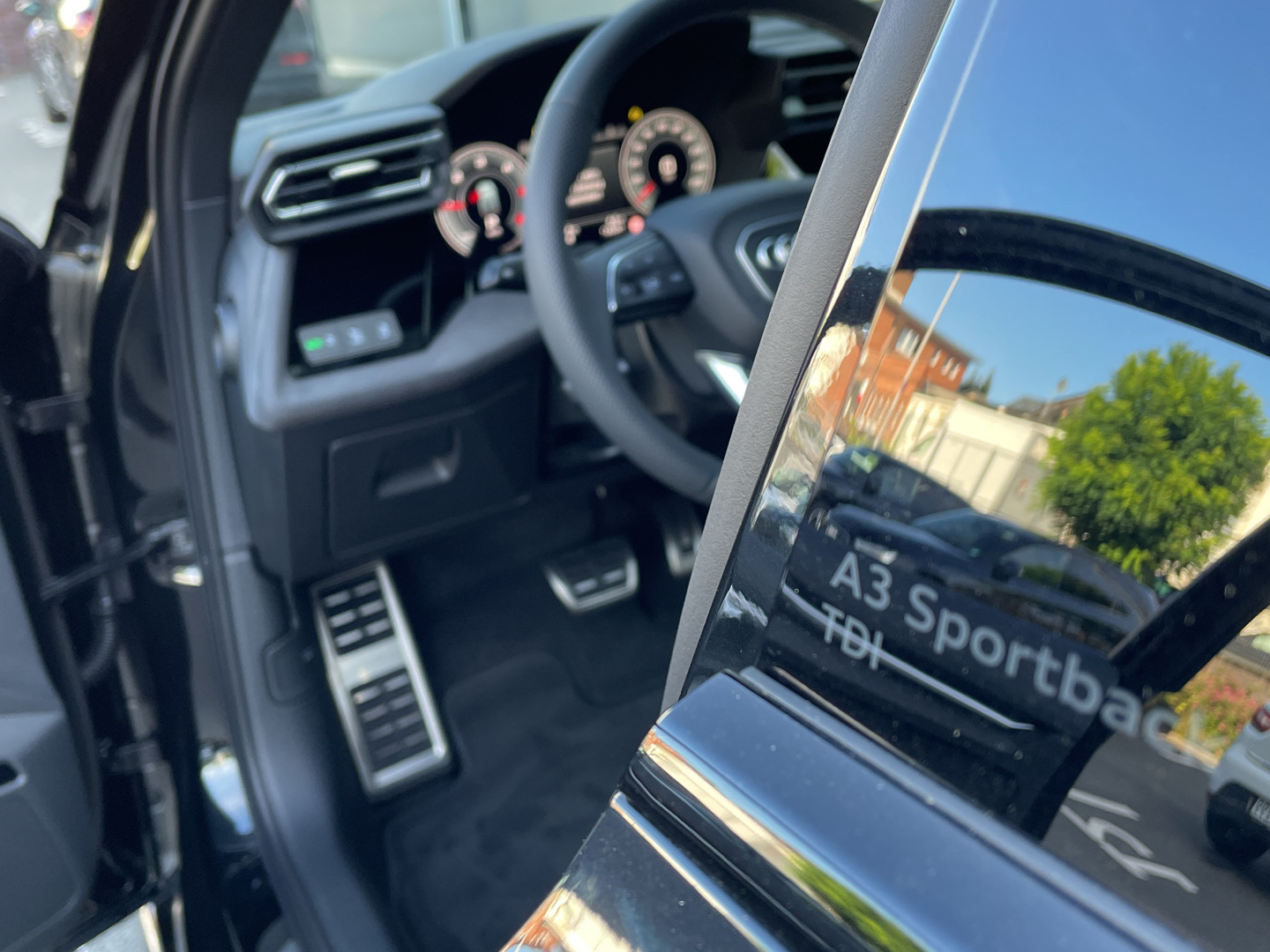 Audi A3 Sportback S line 35 TDI Panorama Navi Matrix 