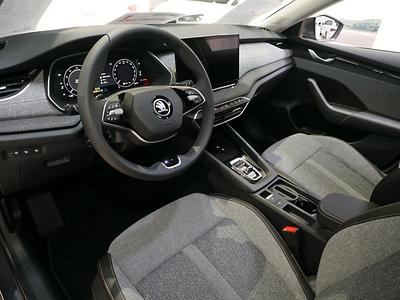 Skoda Octavia Combi Exclusive 1.5 TSI DSG Kessy RFK 