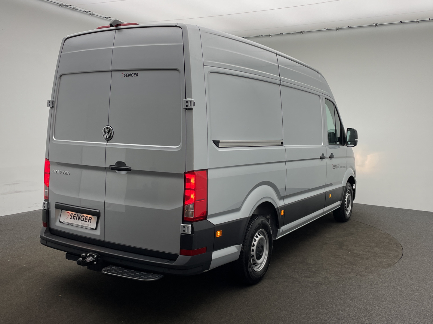 VW Crafter 35 Kasten HD 2.0 TDI Automatik Navi AHK 