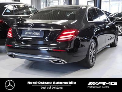 Mercedes-Benz E 220 d Avantgarde LED Kamera Navi SHZ Totwinkel 