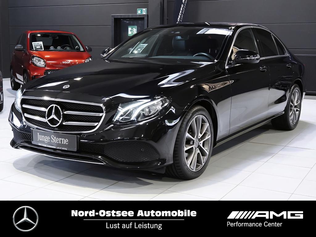 Mercedes-Benz E 220 d 4M Avantgarde Comand Kamera SHZ LED 