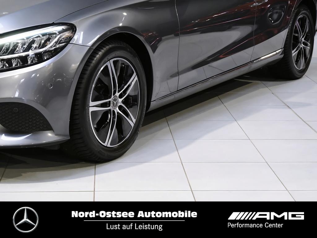 Mercedes-Benz C 180 T Avantgarde Kamera LED Navi Totwinkel SHZ 