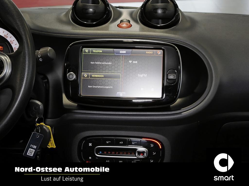 Smart ForFour EQ Cool & Audio PDC Sitzheizung Klima 