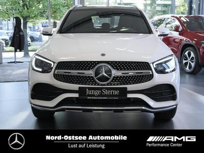 Mercedes-Benz GLC 200 4M AMG Kamera Pano LED AHK Tempo Sitzhzg 