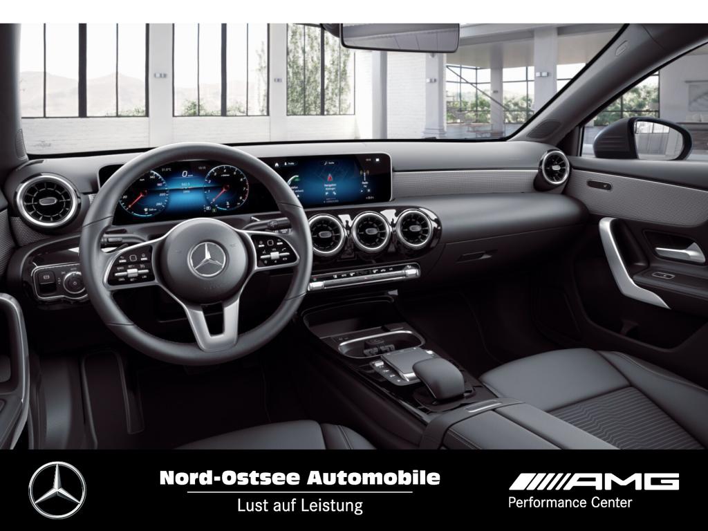 Mercedes-Benz A 200 Progressive Kamera Navi LED Sitzhz Tempo 
