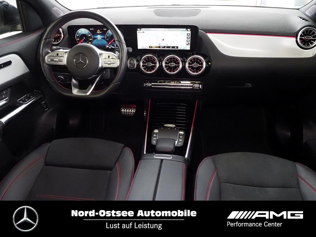 Mercedes-Benz GLA 250 4M AMG Pano LED Kamera Sitzhzg Totwinkel 