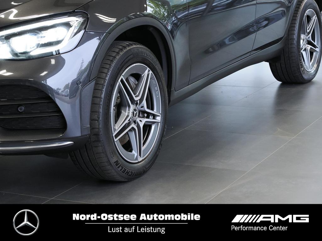 Mercedes-Benz GLC 300 de 4M Coupé AMG Navi Distro 360° AHK SHZ 