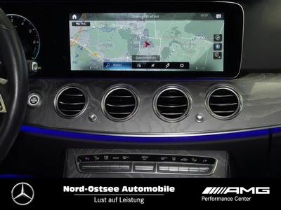 Mercedes-Benz E 300 de T AMG Navi 360° Widescreen Pano Memory 