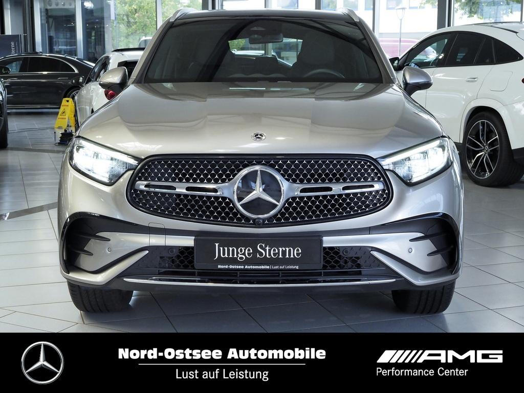 Mercedes-Benz GLC 300 de AMG 4M Navi Kamera Pano AHK Memory 