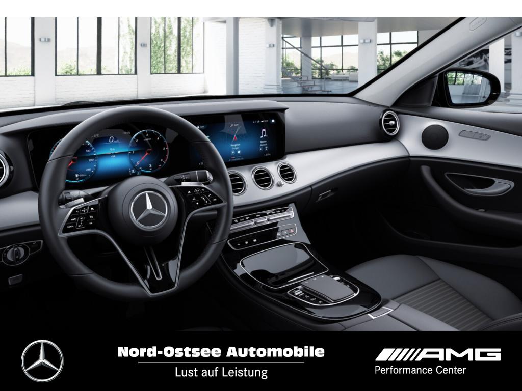 Mercedes-Benz E 220 d T Avantgarde AHK Pano LED Kamera Navi DA 