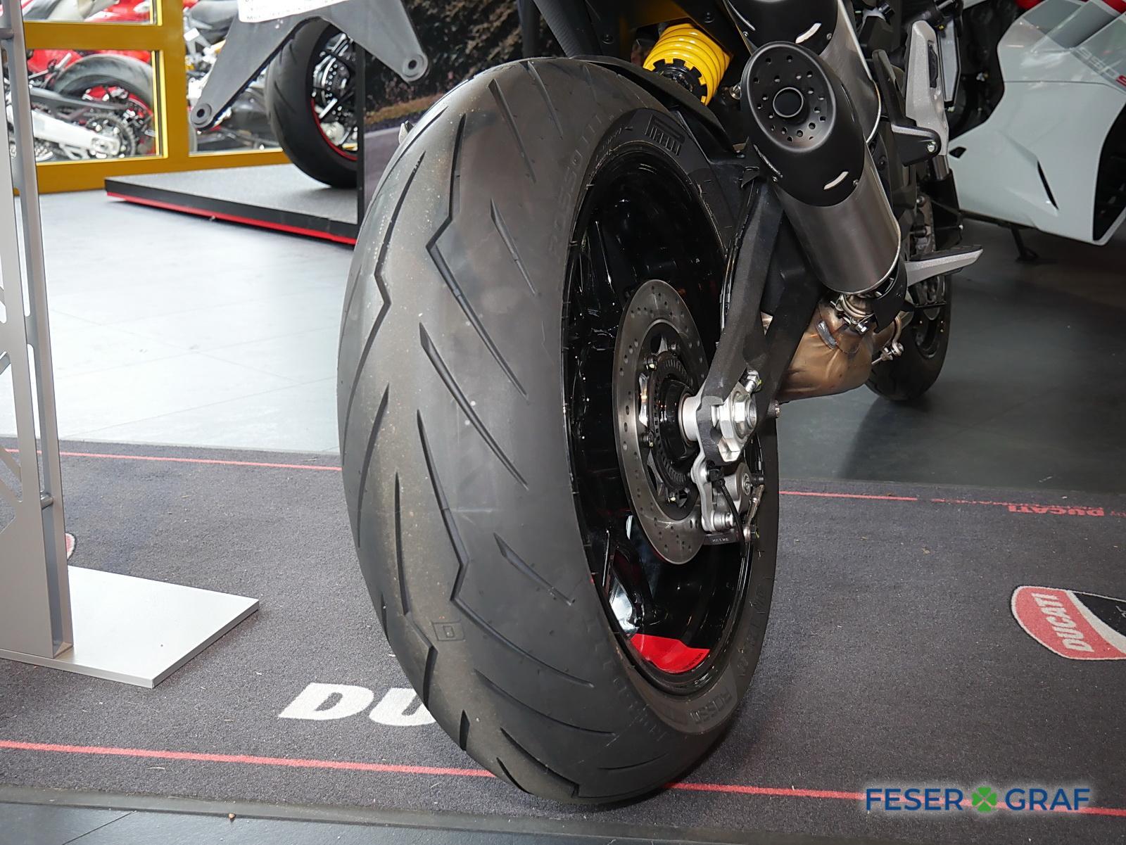Ducati Monster Plus Aktionszins 0,99%- Zubehöraktion 