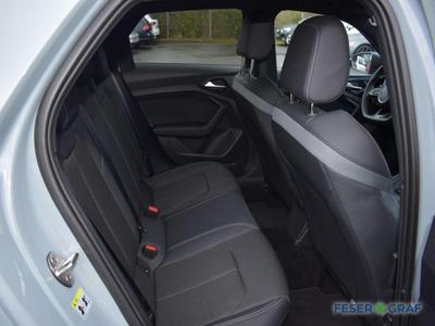 Audi A1 Sportback TFSi S-line S-tronic ACC LED Navi. 