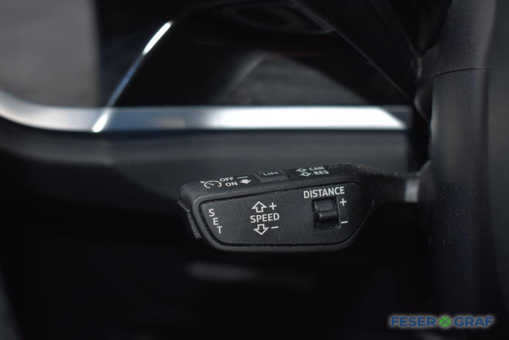 Audi Q3 Sportback 45 TFSie Hybrid ACC LED Navi Kamera 