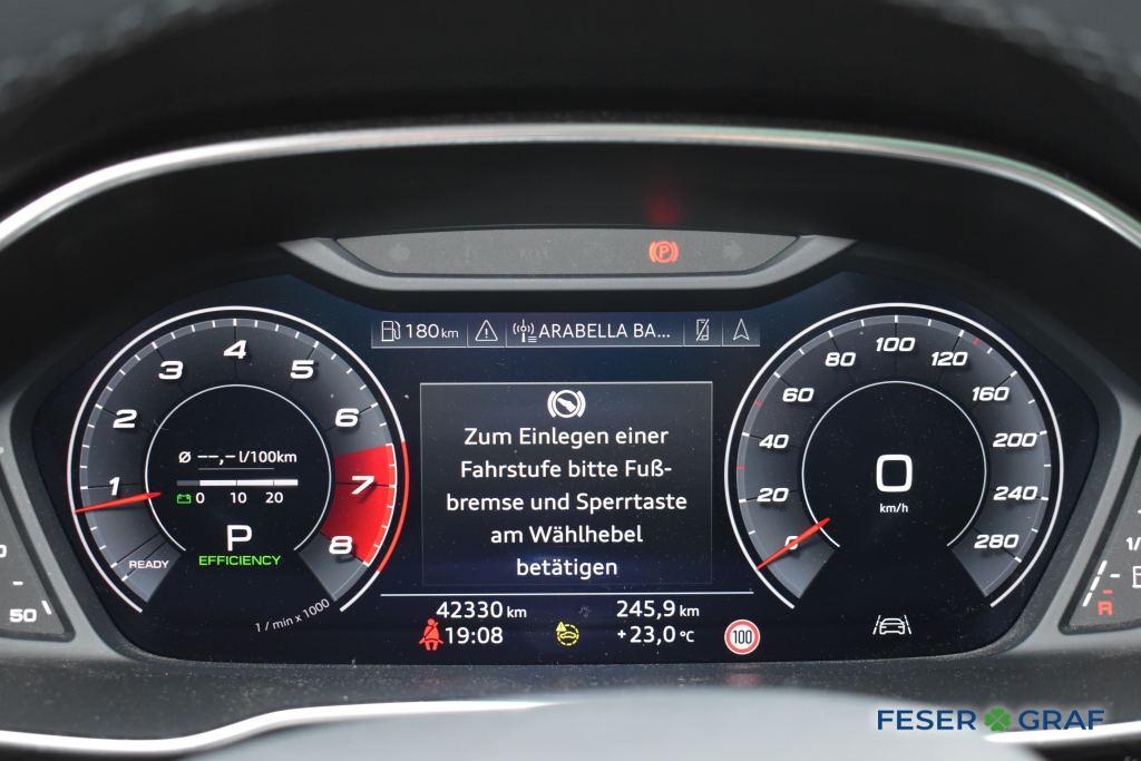 Audi Q3 35 TFSi S-LINE LED Navi Kamera Soundsys. Pano 