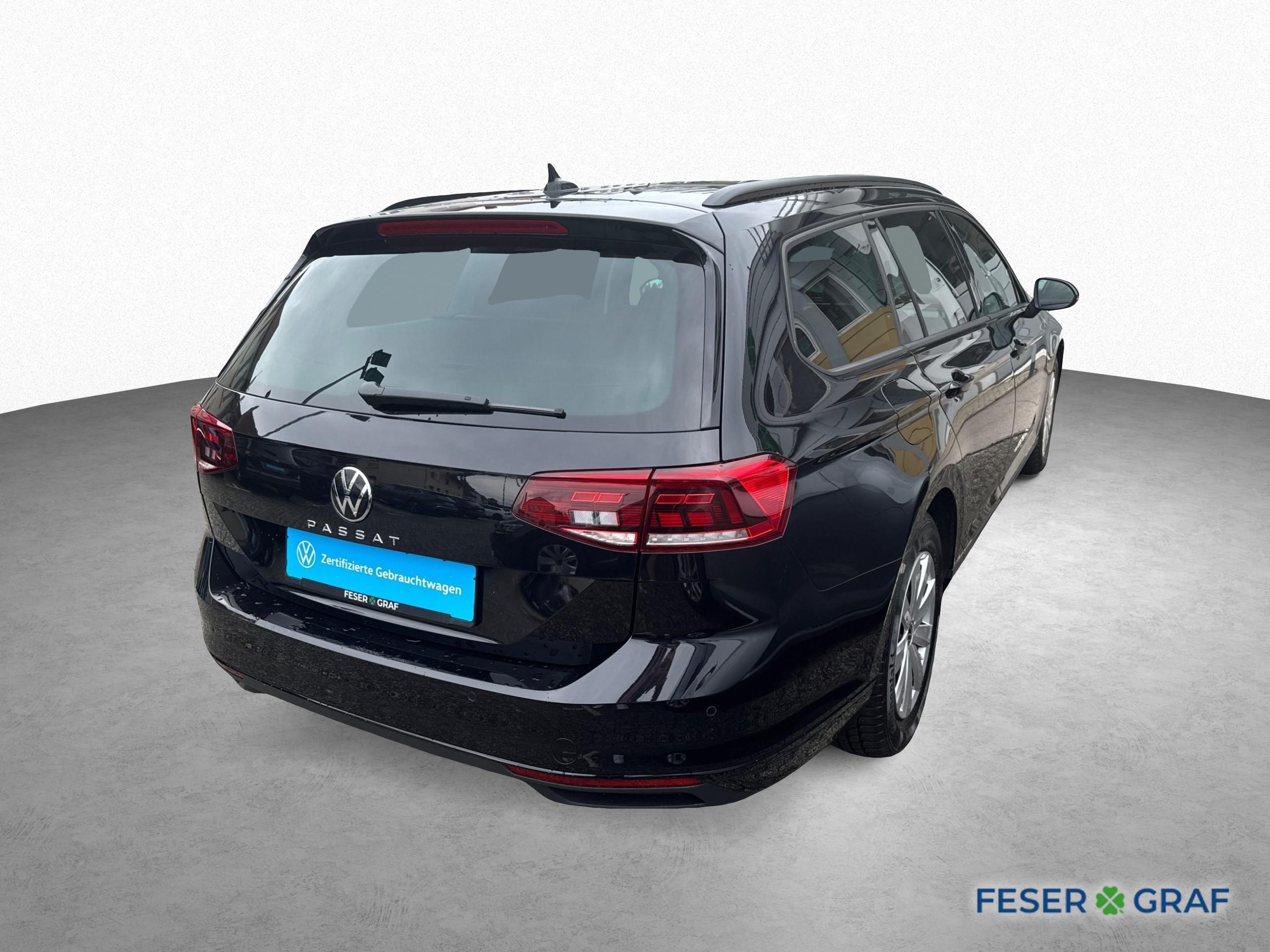 VW Passat Variant TDI Conceptline Navi App-Con. AHK 