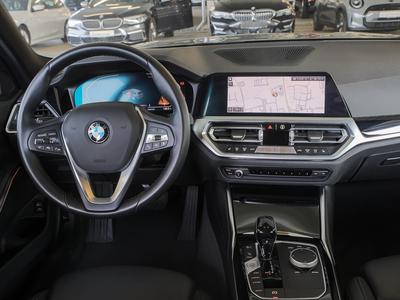 BMW 320 i Touring, Sport Line, LED, Navi, Park-Ass, Driv-A 