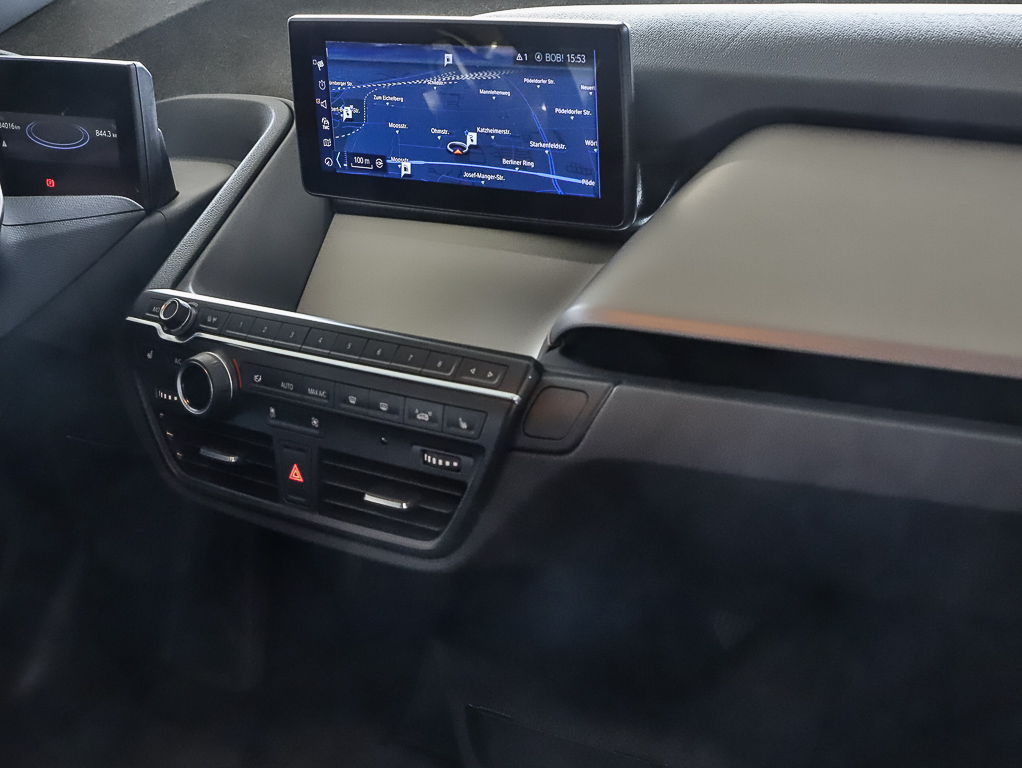 BMW I3 s S 120Ah Navi digitales Cockpit LED Klimaautom Fa 
