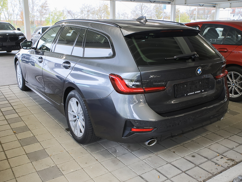 BMW 330 Sport Line EU6d-T i xDrive Touring AHK-klappbar El 